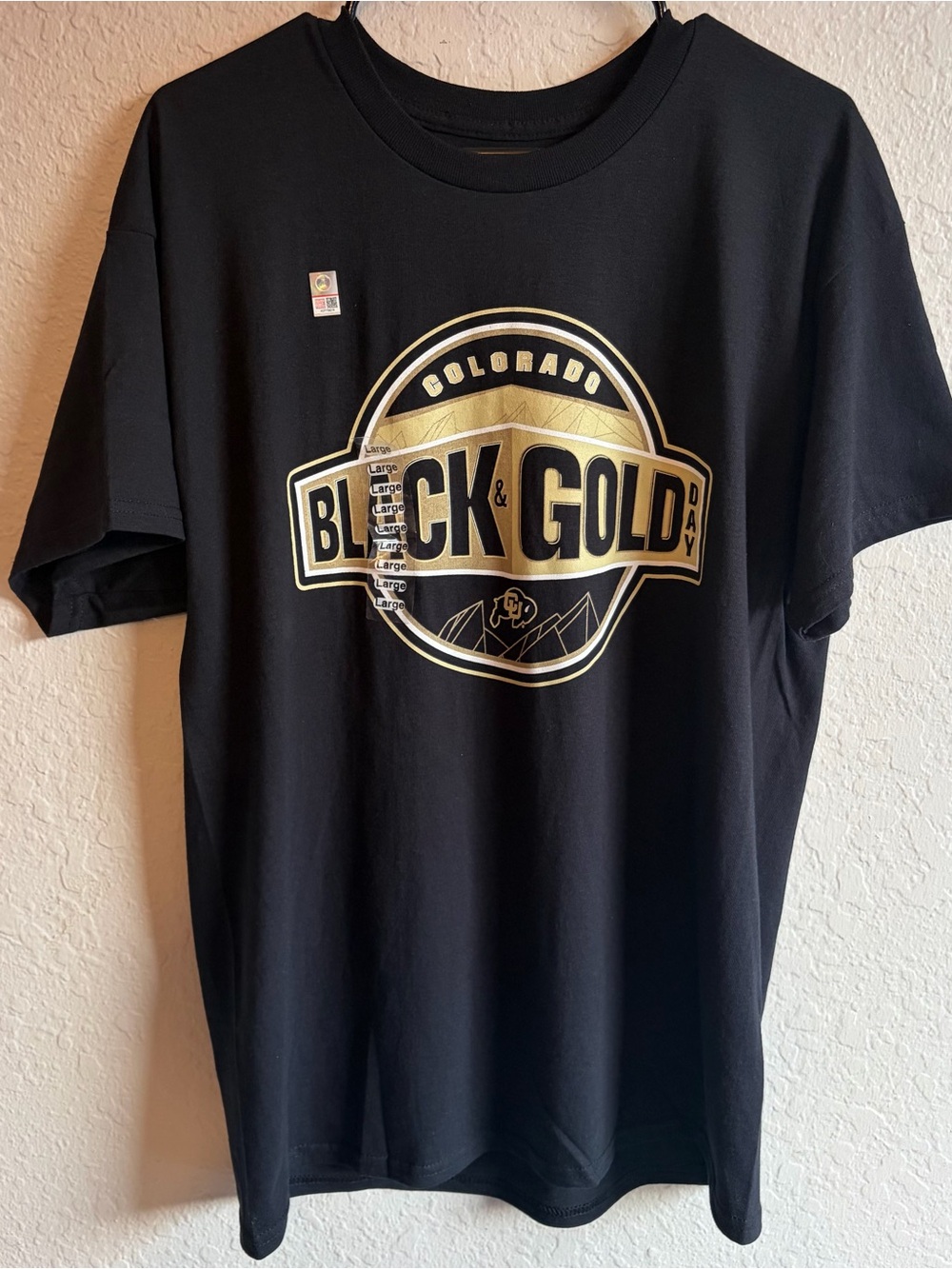 Colorado Buffaloes Blue 84 Black T-Shirt - Men’s Large NWOT